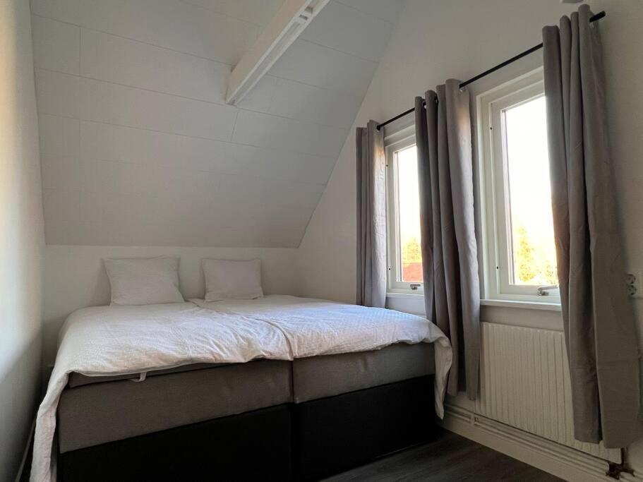 Lantlig Villa I Ljungbyhed Экстерьер фото