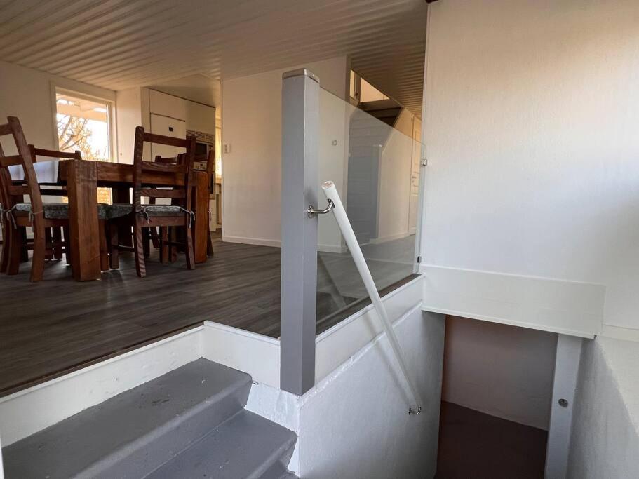 Lantlig Villa I Ljungbyhed Экстерьер фото