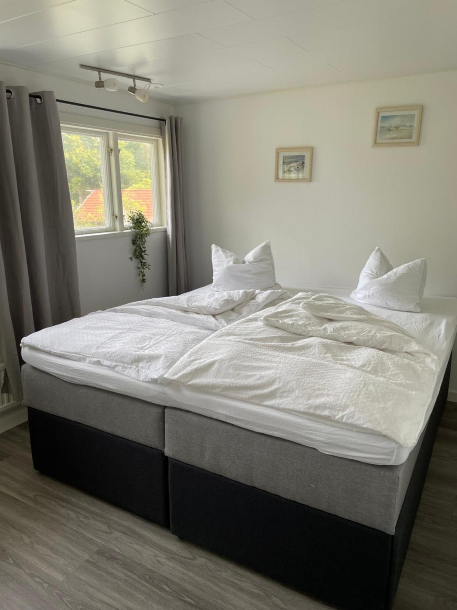 Lantlig Villa I Ljungbyhed Экстерьер фото